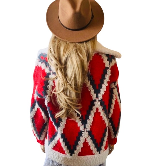 ON BLUE NEW QUILTED BOHO WESTERN CARDIGAN SWEATER. - Picture 4 of 9